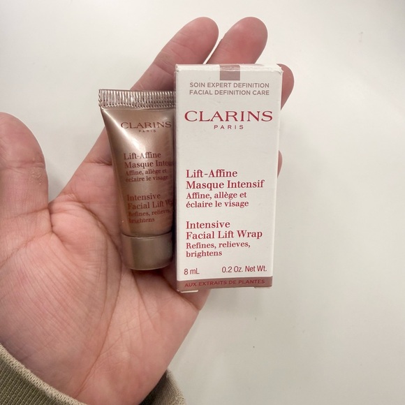 Clarins Other - Clarins Intensive Facial Lift Wrap 8ml